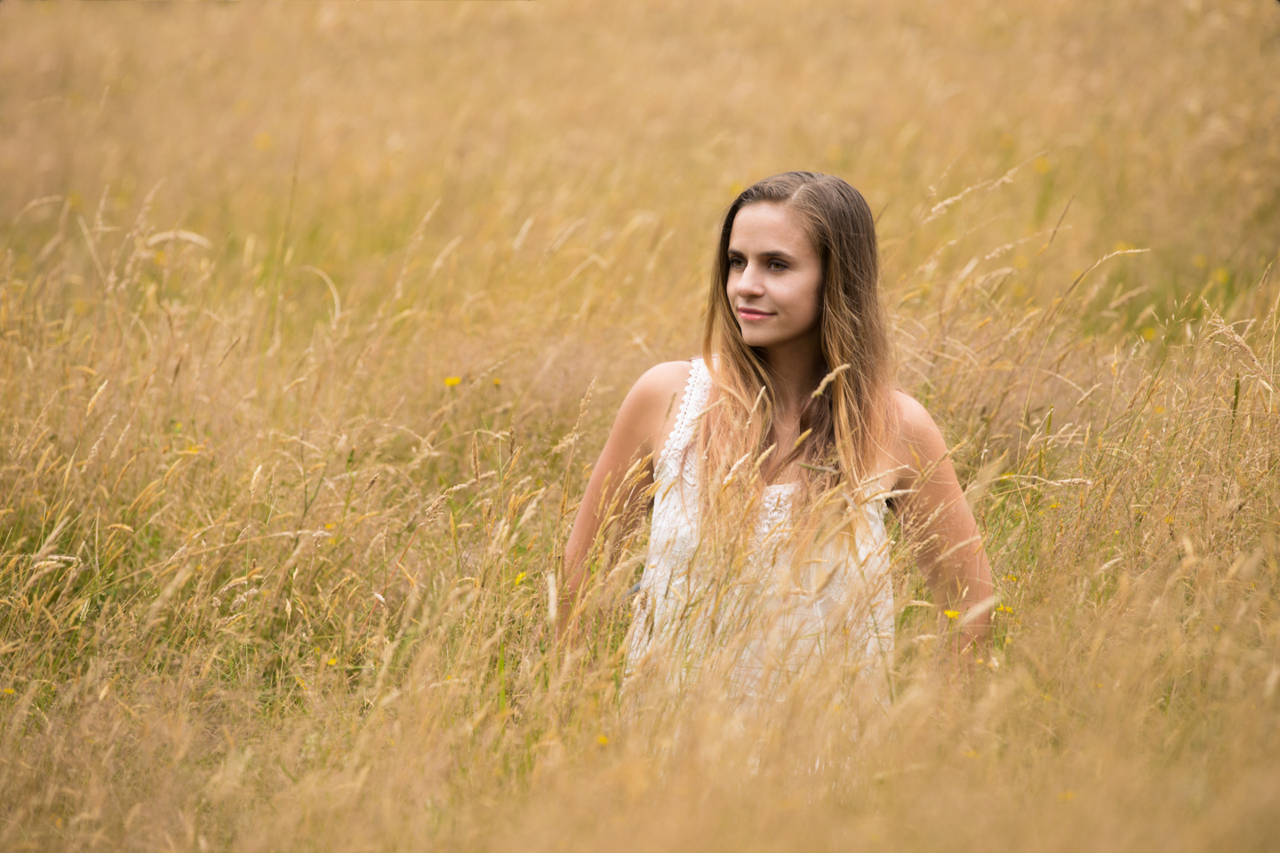 Rachel in the long grass